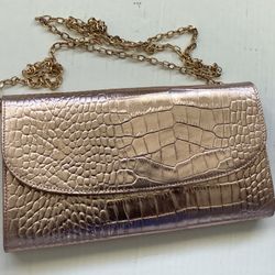 NEW Nordstrom Croc Effect Metallic Leather Clutch Embossed Removable Chain Strap