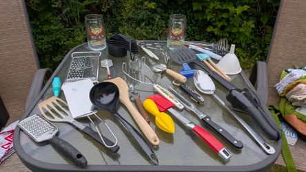 Kitchen utensils