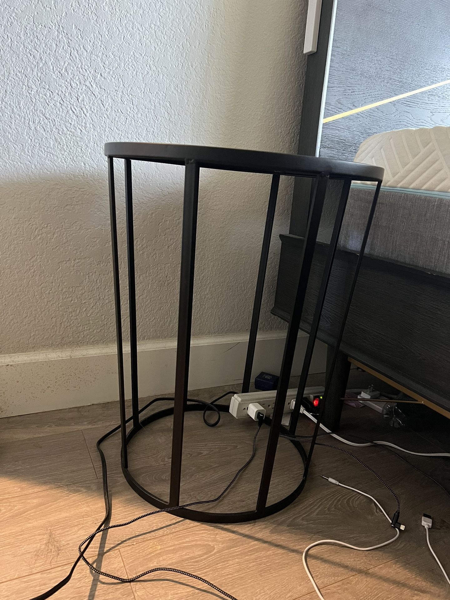 Set Of 2 Black Metal Nightstands/ End Tables