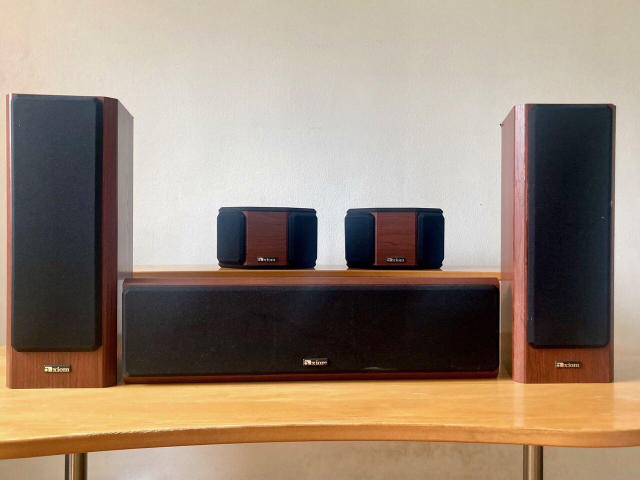 AXIOM AUDIO 5.1 SURROUND SPEAKER SYSTEM