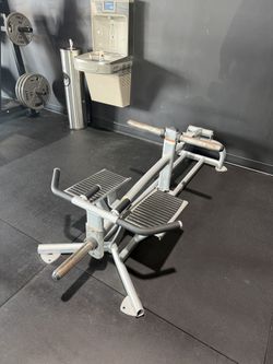 Cybex T Bar Row