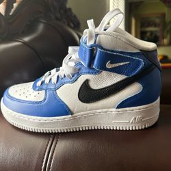 Nike Air Force’s high-top