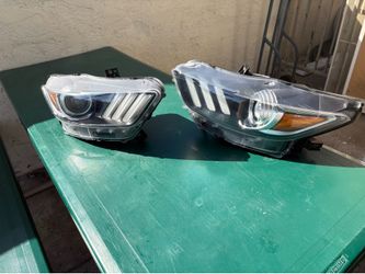 Ford mustang headlights