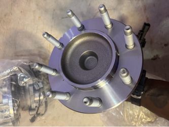Front wheel hub bearing assembly