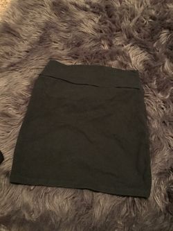 Stretchy skirt size large from h&m