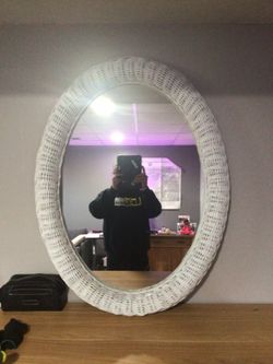 Large Wicker Oval Wall Mirror – Farmhouse / Coastal Style