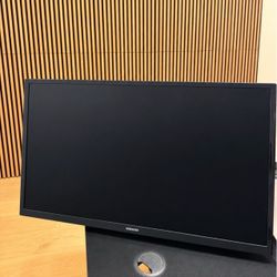 Samsung Flat Screen Monitor