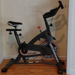 schwinn  indoor cycling bike