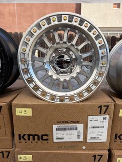 RINES KMC KM552 17x8.50 6x135 - rims PICKUP