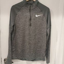 Nike Dri Fit Gray Long Sleeve 1/4 Zip Pullover Nearly New Mens Size Large