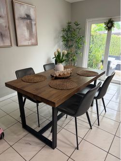 Dining table with 4 chairs