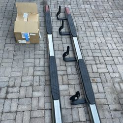 2016 GMC Sierra Crew Cab Side Steps 