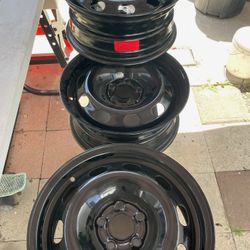 Riñes Para Carro