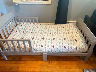 Gray Toddler Bed