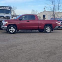 Toyota Tundra 2016 SR5
