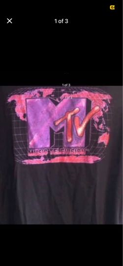 Adult long sleeve t-shirt