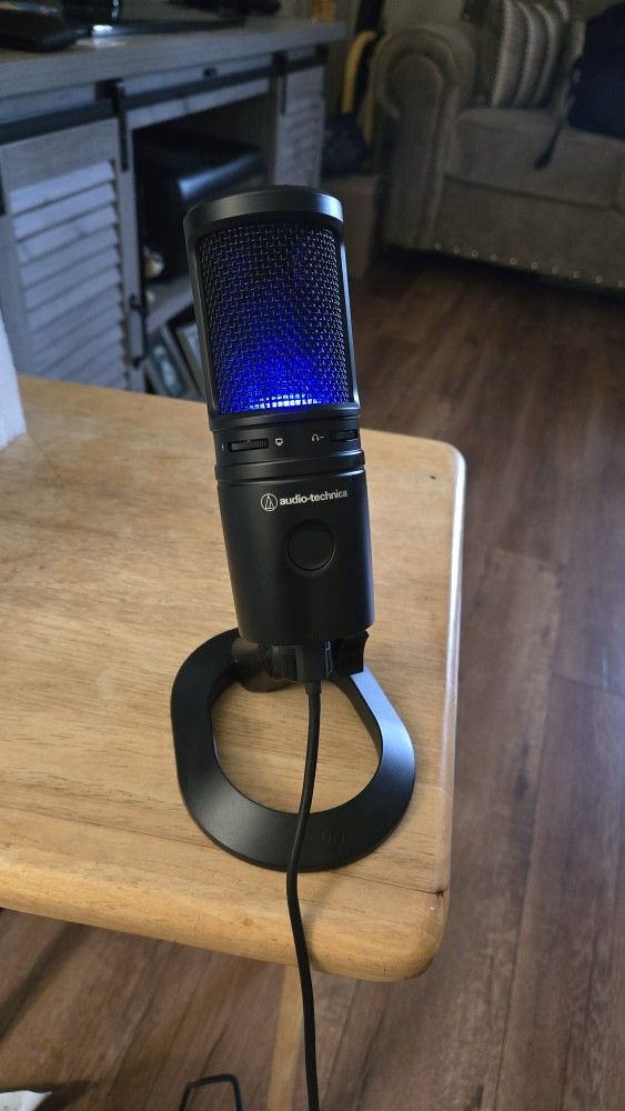 AT2020 USB Microphone