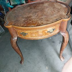 Antique Round Table