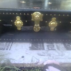 Vintage Trunk