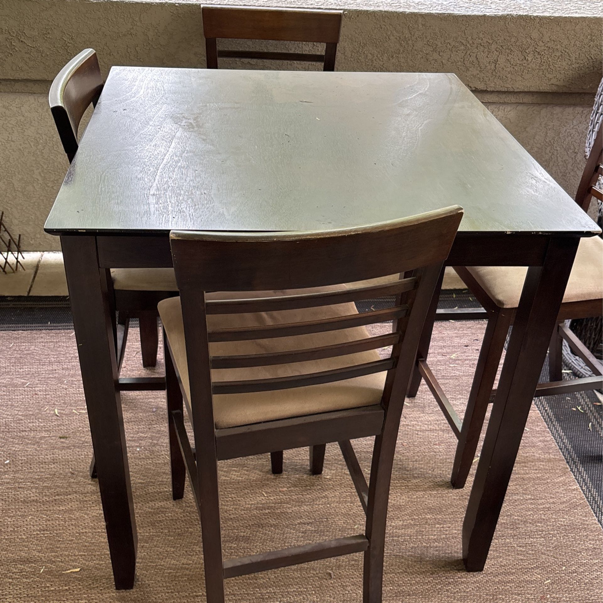 Small Table With 4 Chairs