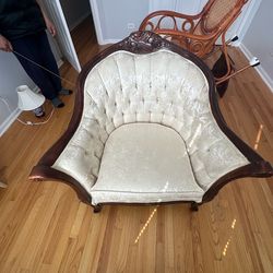 Victorian style single sofa