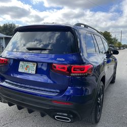 2020 Mercedes Benz Glb250