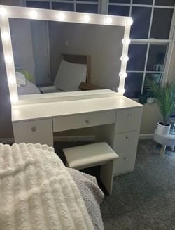 Vanity For Girls 
