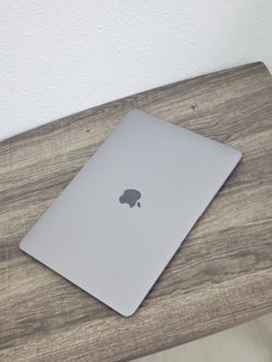 Apple - MacBook Air (Retina, 13-inch, 2019) Intel Core i5 - 8GB Memory - 128GB SSD Fair Space Gray