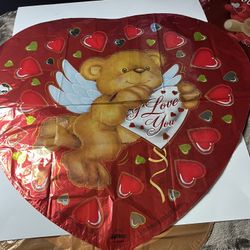 Large Valentines Heart With Helium & Weight/ Located By Ming and Ash 