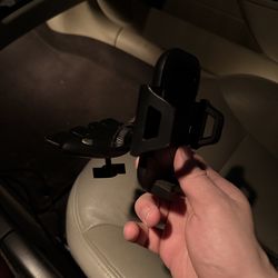 CD Slot phone holder