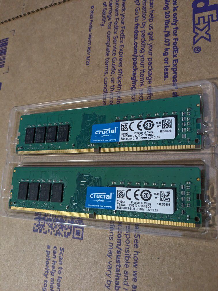 Crucial 16GB (2x 8GB) DDR4 2133MHz RAM
