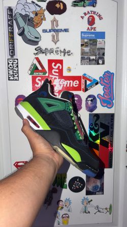 Jordan 4s