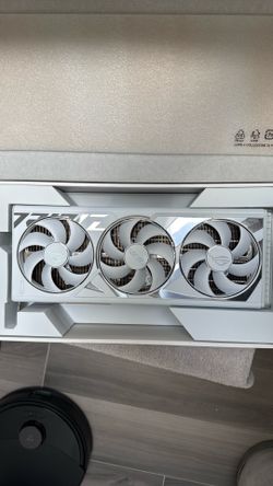 4090 ASUS ROG STRIX WHITE OC.