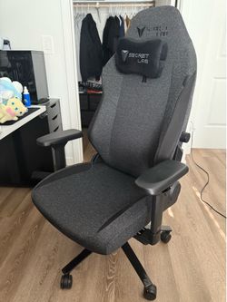 Secretlab Titan Evo Gaming Chair