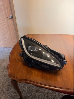 OEM Toyota GR 86 premium edition Right side/passenger side head light assembly