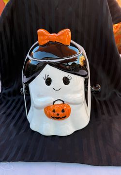 Halloween Ceramic Black and White Color Cookie Jar Lil Girl Ghost