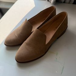 Pointed Toe Flats, Size 8M