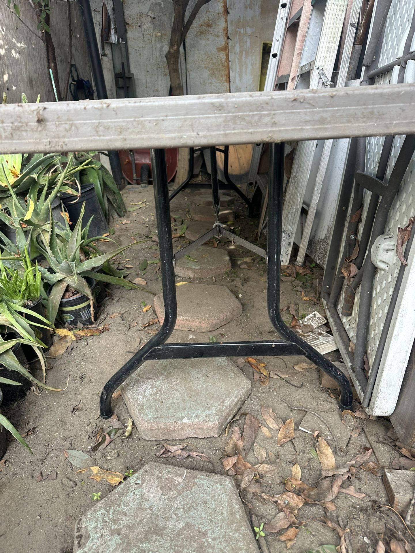 Foldable Tables