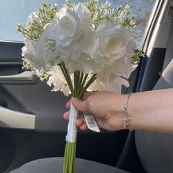 White Bride Bridal Bouquet & Bridesmaid Bouquets 