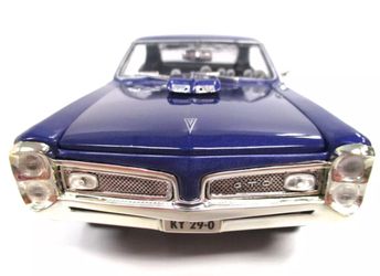 AMERICAN MUSCLE - XXX XANDER CAGE VIN DIESEL-67 PONTIAC GTO - 1/18