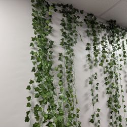 Fake Ivy Leaves