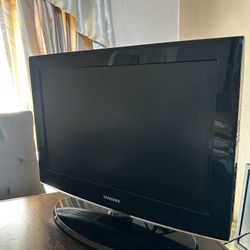 Samsung 22 Inch TV/ Monitor