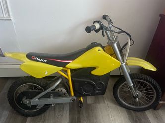 Razor MX650 Dirt Rocket Electric Dirt Bike