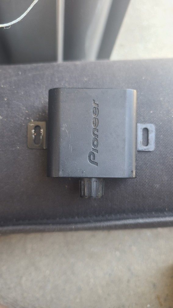 Pioneer gm d8601 Remote bass knob