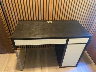 IKEA Micke Desk Black-Brown White