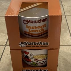 (2) Maruchan Ramen Noodle Bowls with Chopsticks 20 0z. - NEW 