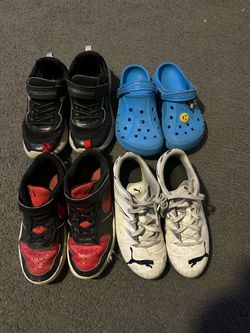 Free size 2y boys shoes/crocs/soccershoes