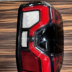 2024-25 Ford Ranger Raptor Right Tail Light 