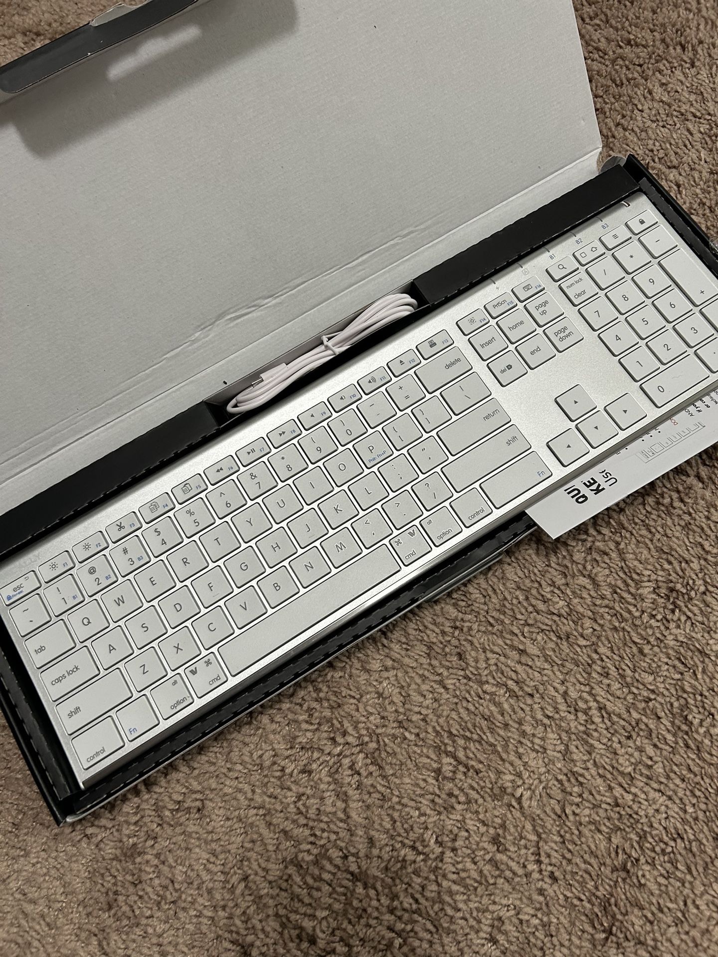 Macally Bluetooth Keyboard