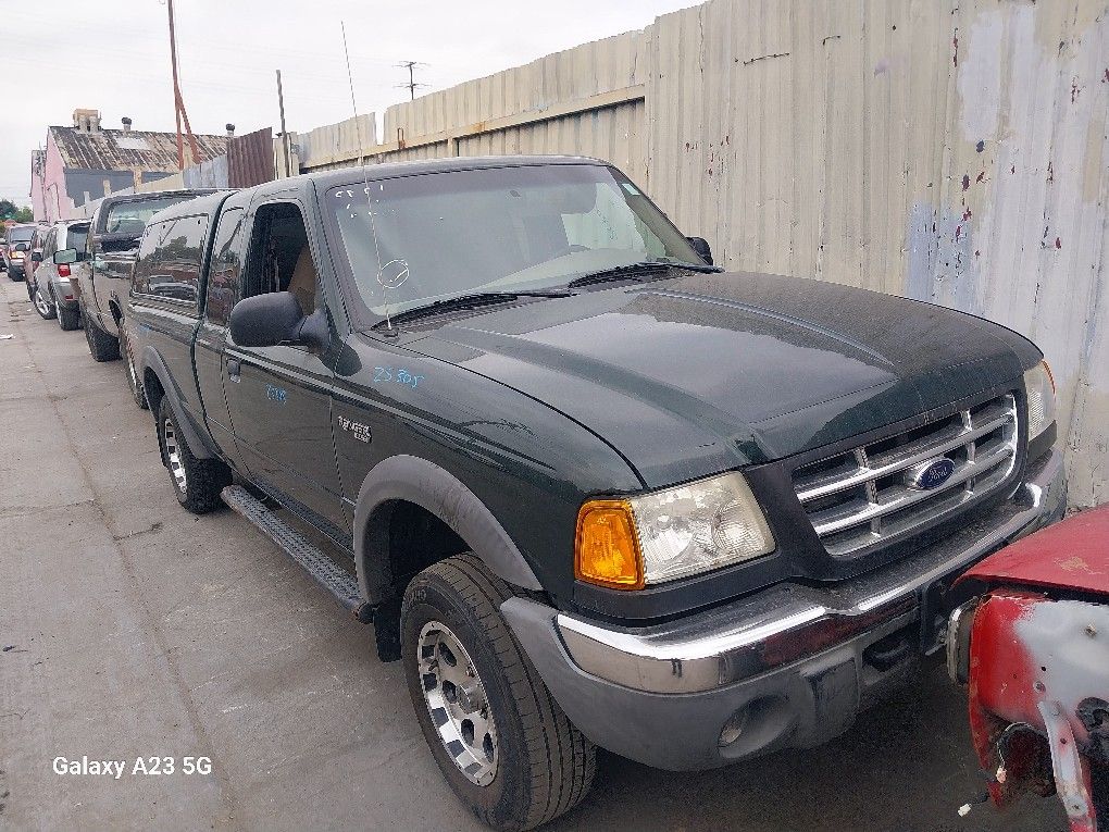 2002 Ford Ranger For Parts